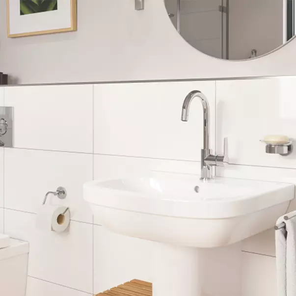 baterie-lavoar-grohe-start-cu-pipa-pivotanta-crom-lucios-201300-2.webp